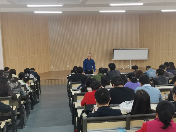 电信公司召开八届一次教职工暨工会会员代表大会